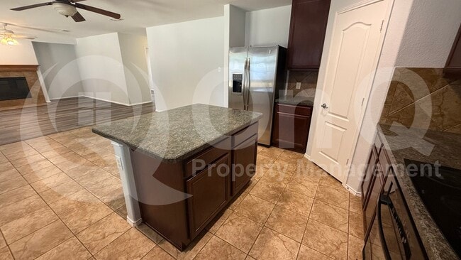 Building Photo - 5761 Dunraven Trail