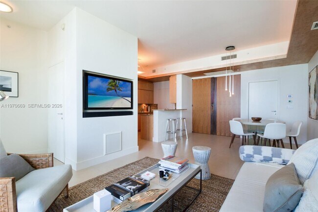 Building Photo - 50 South Pointe Dr