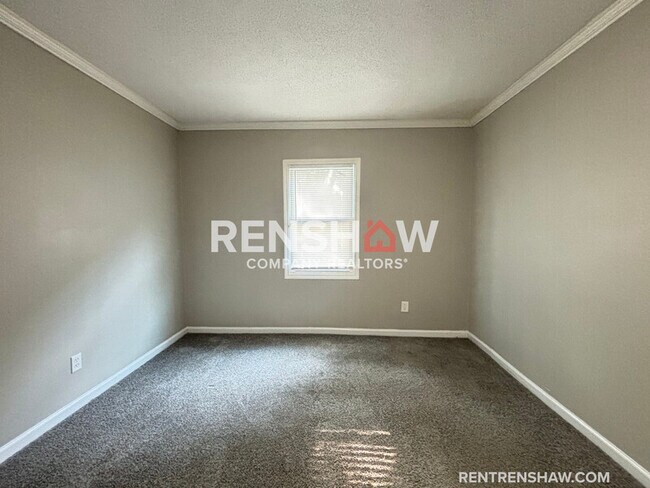 Building Photo - 1272 Semmes St