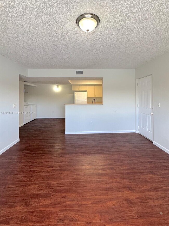 Building Photo - 3610 N 56th Ave