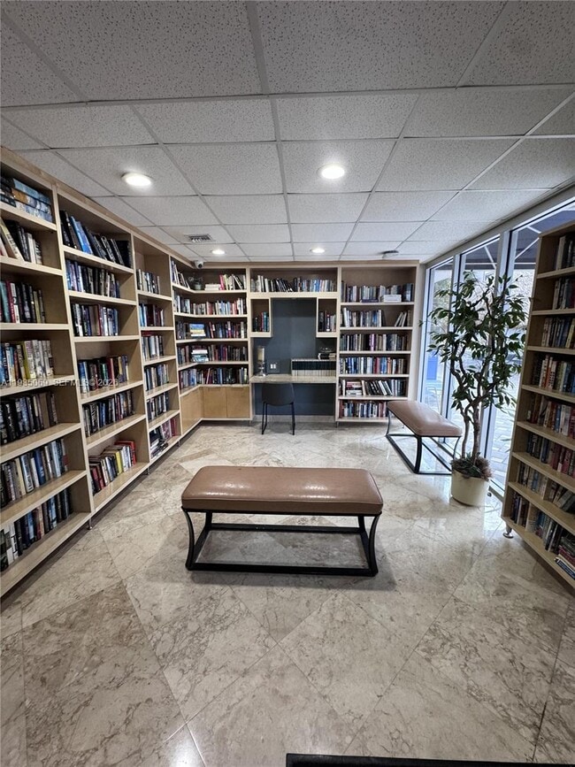 Building Photo - 1500 S Ocean Dr