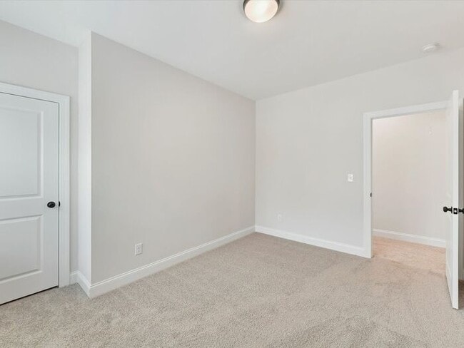 Building Photo - Brand New 4BD/2.5BA Home in Revolution Park!