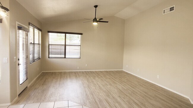 Building Photo - REMODELED 3-BEDROOM BY SAN TAN MALL