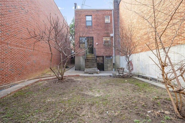Building Photo - 7013 35th Rd