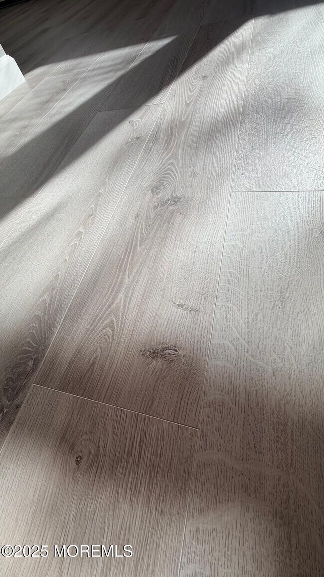 Building Photo - 420 Cross Rd