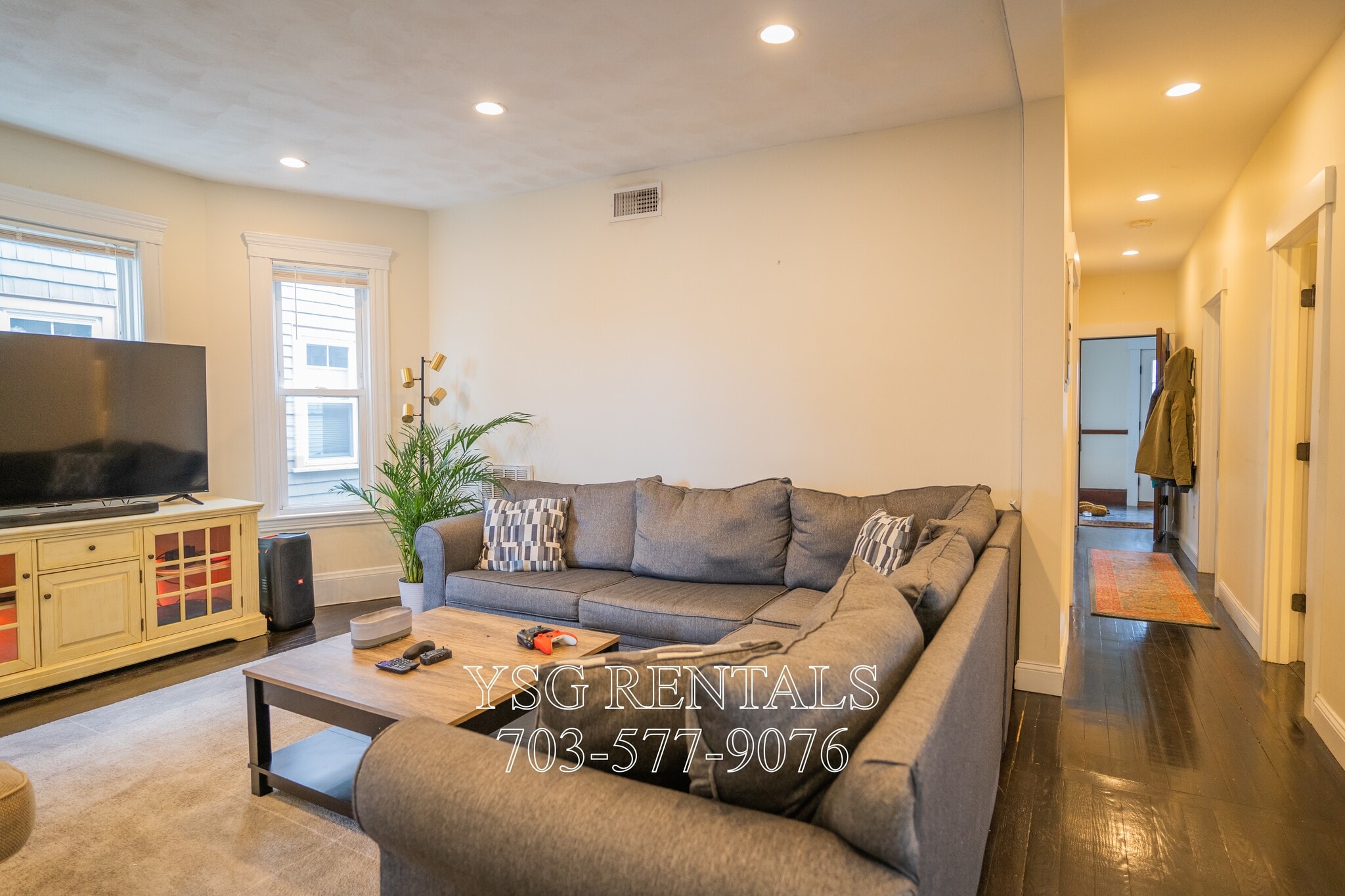 Building Photo - 85 Auckland St