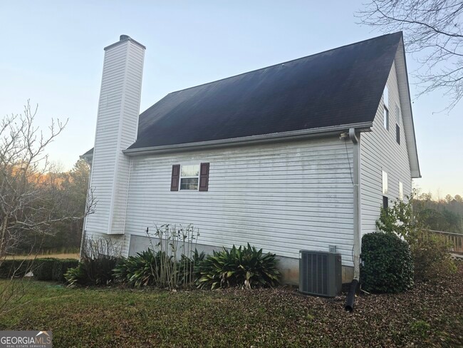 Building Photo - 1390 Oconee Rd