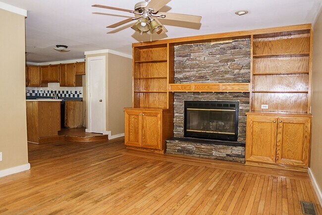 Building Photo - Three Bedroom Home in the Heart of Port Royal