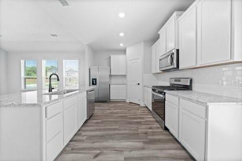 Building Photo - 2004 Hardwick Dr