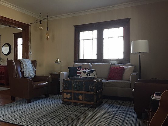 Building Photo - 321 Charles Avenue Southeast