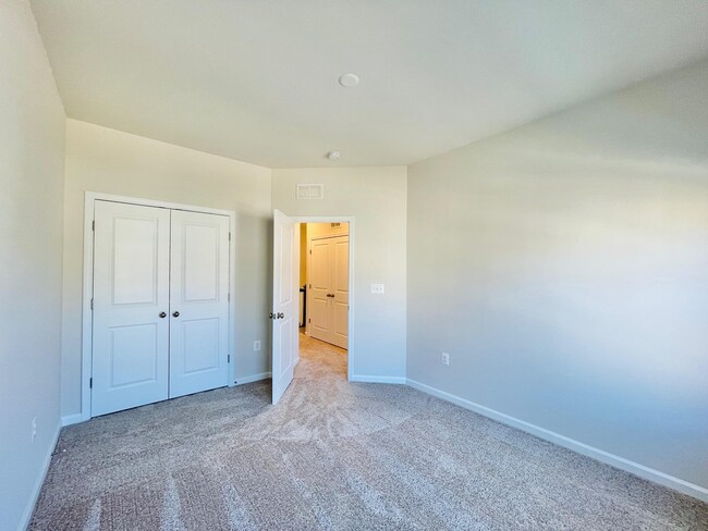 Building Photo - STAFFORD **INTERNET INCLUDED!!**. BRAND NE...