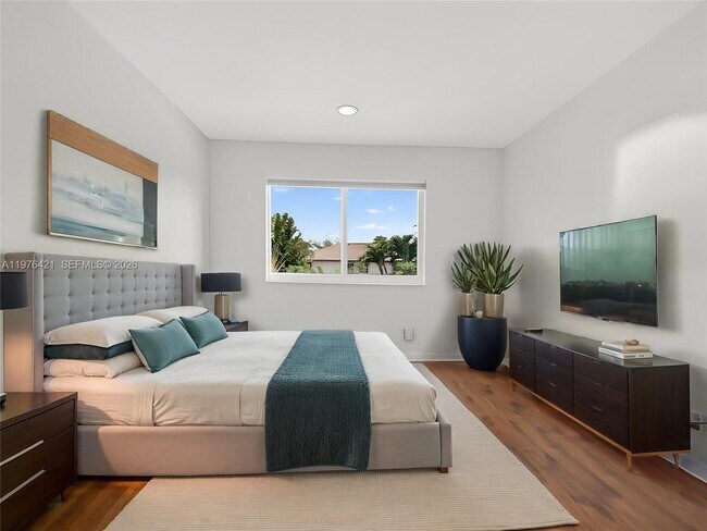 Building Photo - 1008 Highland Meadows Dr