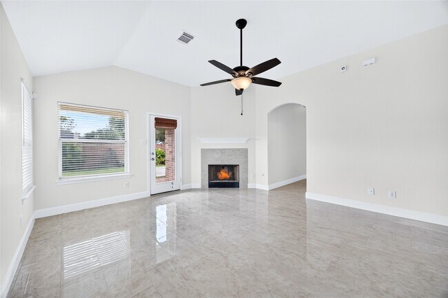 Building Photo - 2606 Cypress Springs Dr