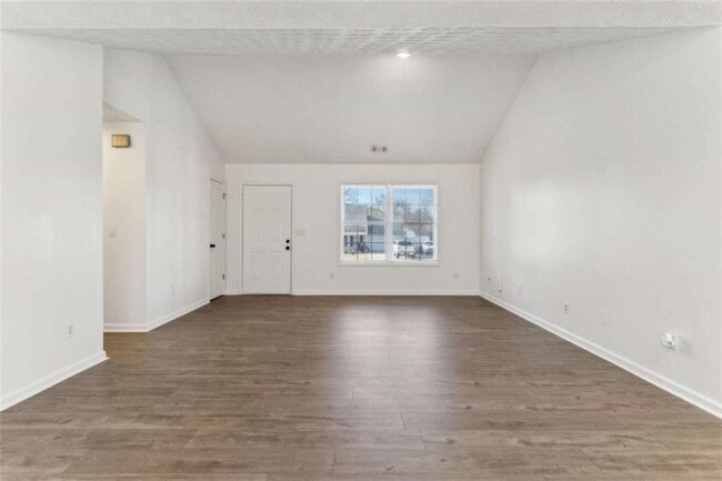 Building Photo - 410 Shenandoah Ct