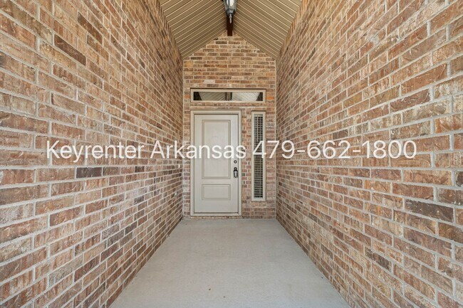 Building Photo - Gorgeous 4-Bedroom Home with Stainless Appliances & Pond View