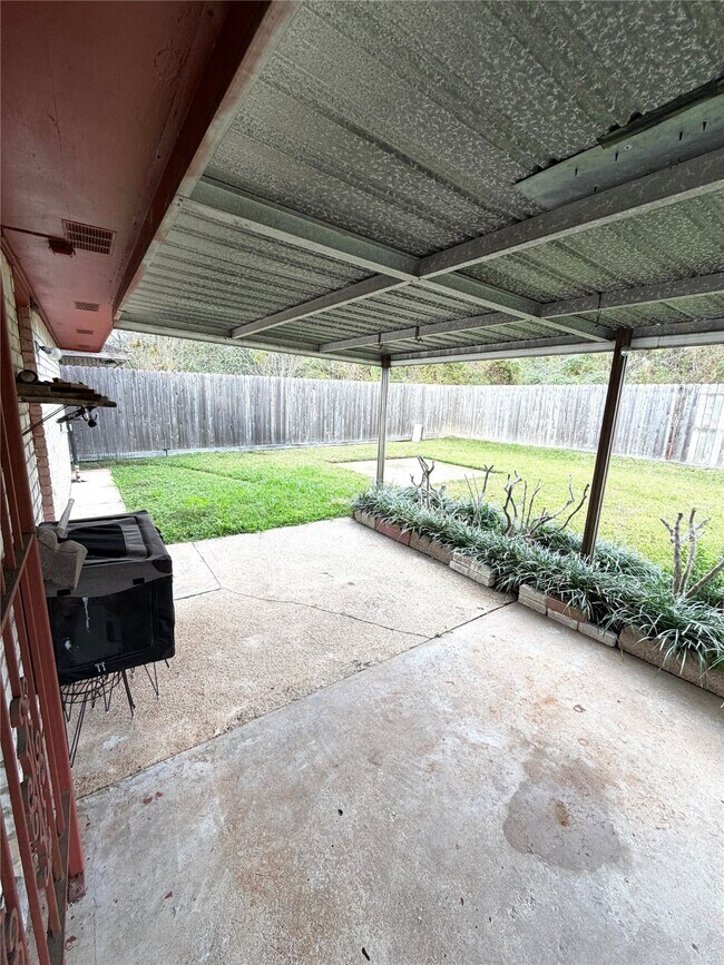 Building Photo - 10618 Wolbrook St