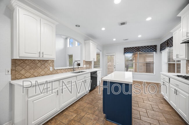Building Photo - 10311 Pitcataway Dr