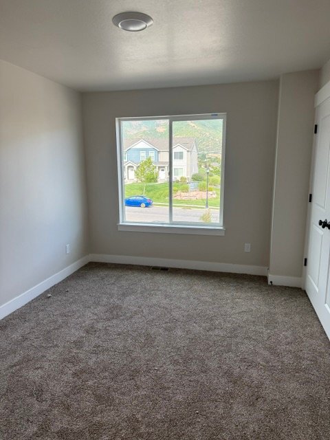 Building Photo - 3090 E Thorley Dr