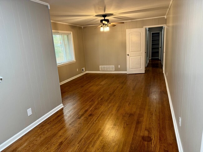 Building Photo - 216 Trimmier Pl