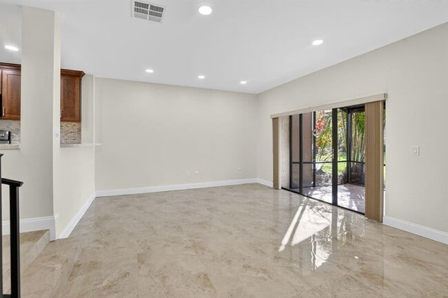 Building Photo - 21476 Juego Cir