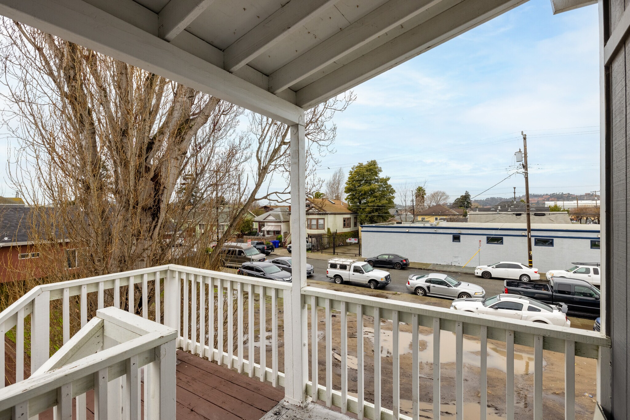 Building Photo - 512 Barrett Ave