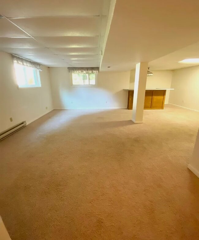 Building Photo - 3101 E Stoll Rd