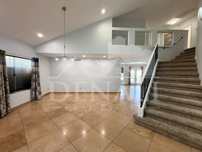 Building Photo - 18220 N 45th St