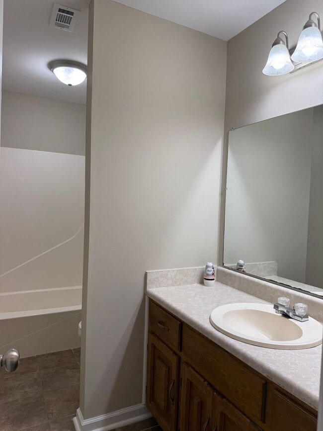 Building Photo - 103 Chickasaw Rd