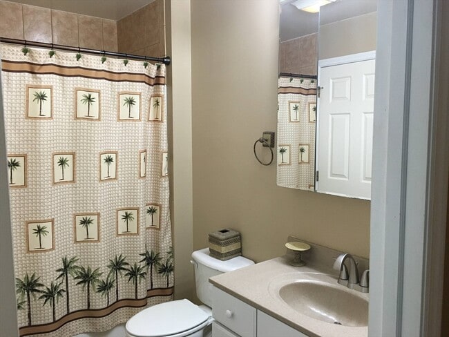 Building Photo - 37 Glen Ave