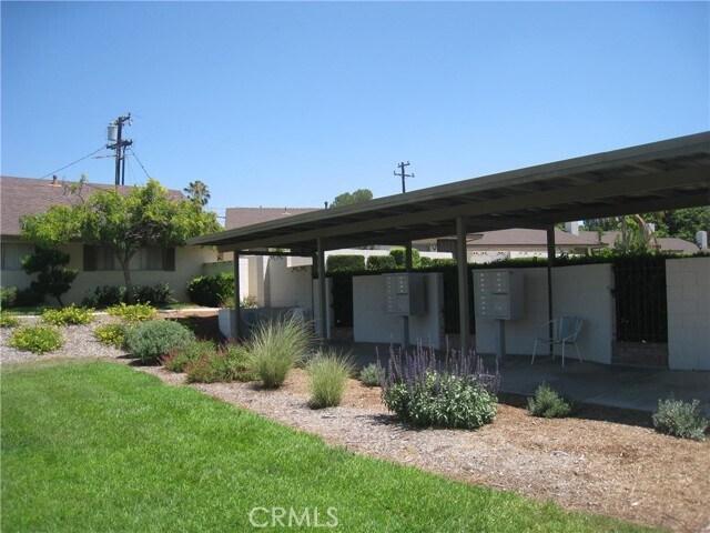 Building Photo - 613 S Indian Hill Blvd