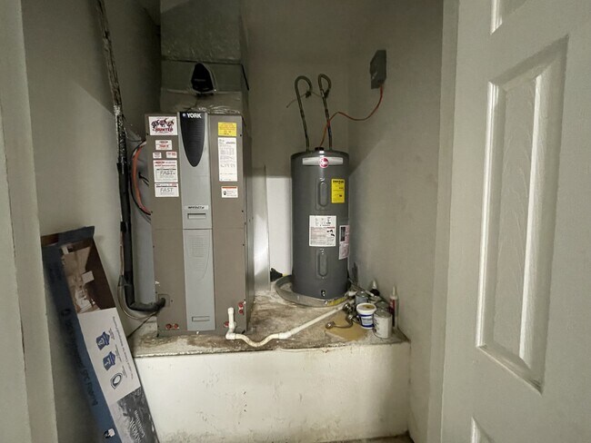 Building Photo - 4904 Caddo Creek Ct