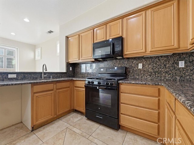 Building Photo - 6921 Montego St