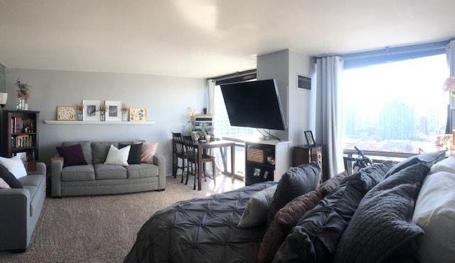 Building Photo - 4343 N Clarendon Ave