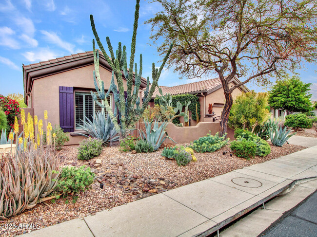 Primary Photo - 40903 N Harbour Town Way