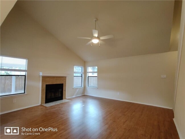 Building Photo - 12909 Margit Dr