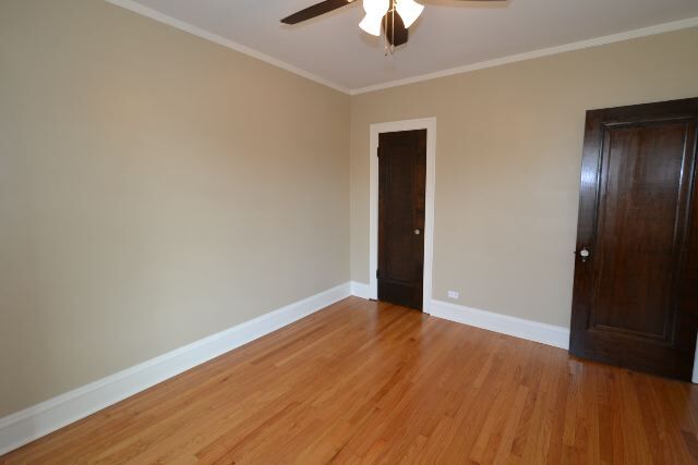 Building Photo - 6326 N Artesian Ave