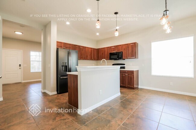 Building Photo - 11113 Encanto Terrace