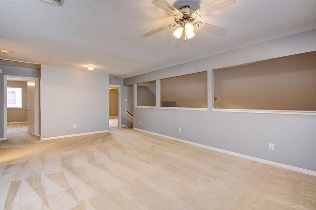 Building Photo - 2114 Whirlaway Dr