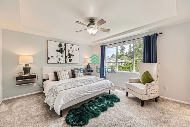 Building Photo - A beautiful 3 bedrooms and 2.5 bathrooms h...