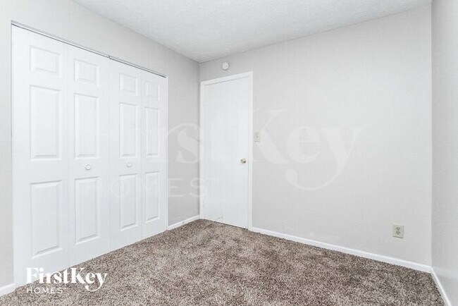 Building Photo - 819 Moss Oak Ct