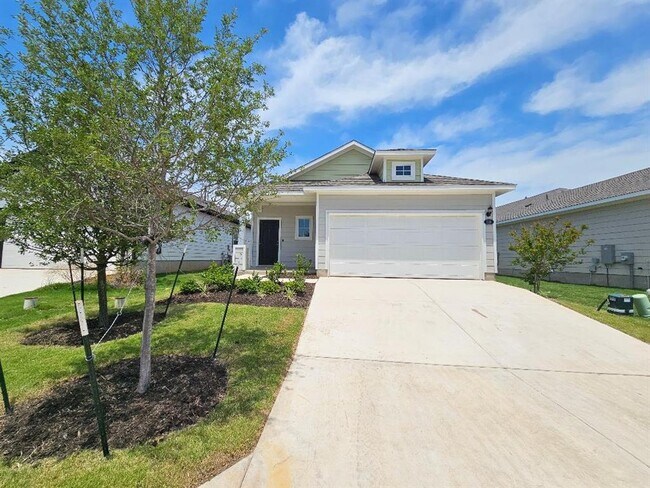 Building Photo - 118 Bluestem Dr