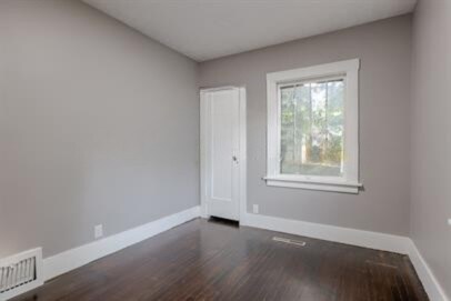 Building Photo - 4332 Fowler Ave