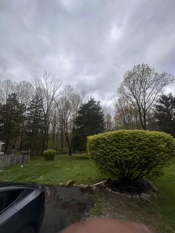 Building Photo - 645 Valley Rd