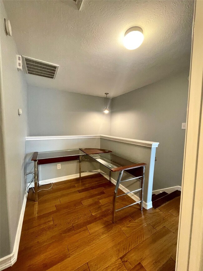 Building Photo - 19314 Cypress Peak Ln