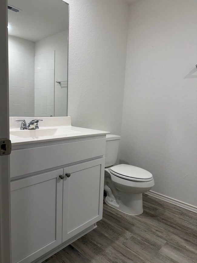 Building Photo - 31138 Delamere Turn Trial