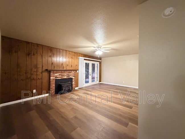 Building Photo - 1280 Dodd Ct