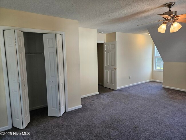Building Photo - 313 Osprey Point Dr