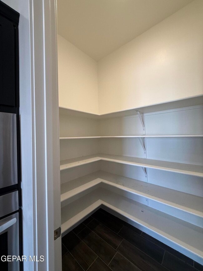 Building Photo - 13389 Carterton Ave