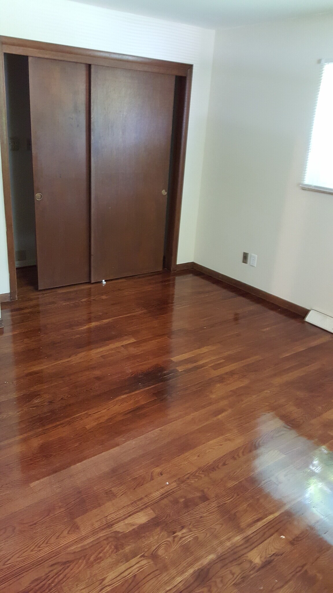 Building Photo - 4167 Marland Dr