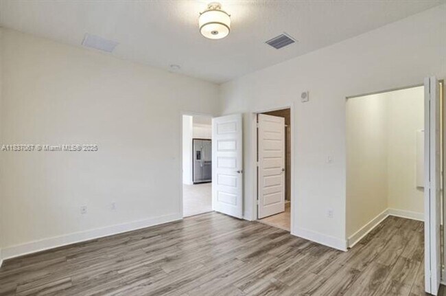 Building Photo - 7855 NW 104th Ave